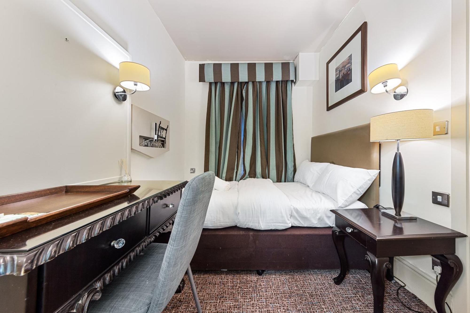 Harte & Garter Apartment วินด์เซอร์ ภายนอก รูปภาพ