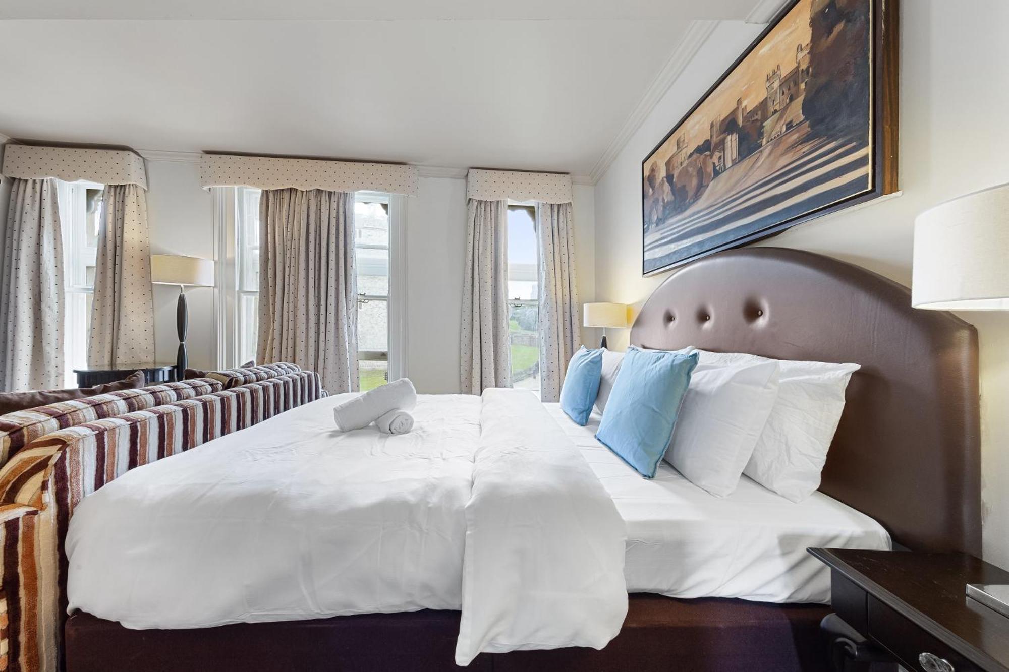 Harte & Garter Apartment วินด์เซอร์ ภายนอก รูปภาพ