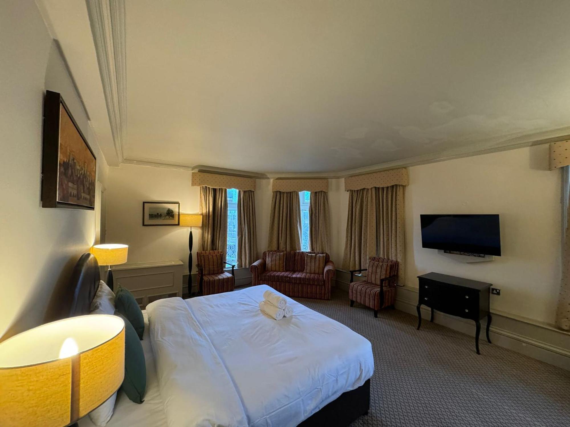 Harte & Garter Apartment วินด์เซอร์ ภายนอก รูปภาพ
