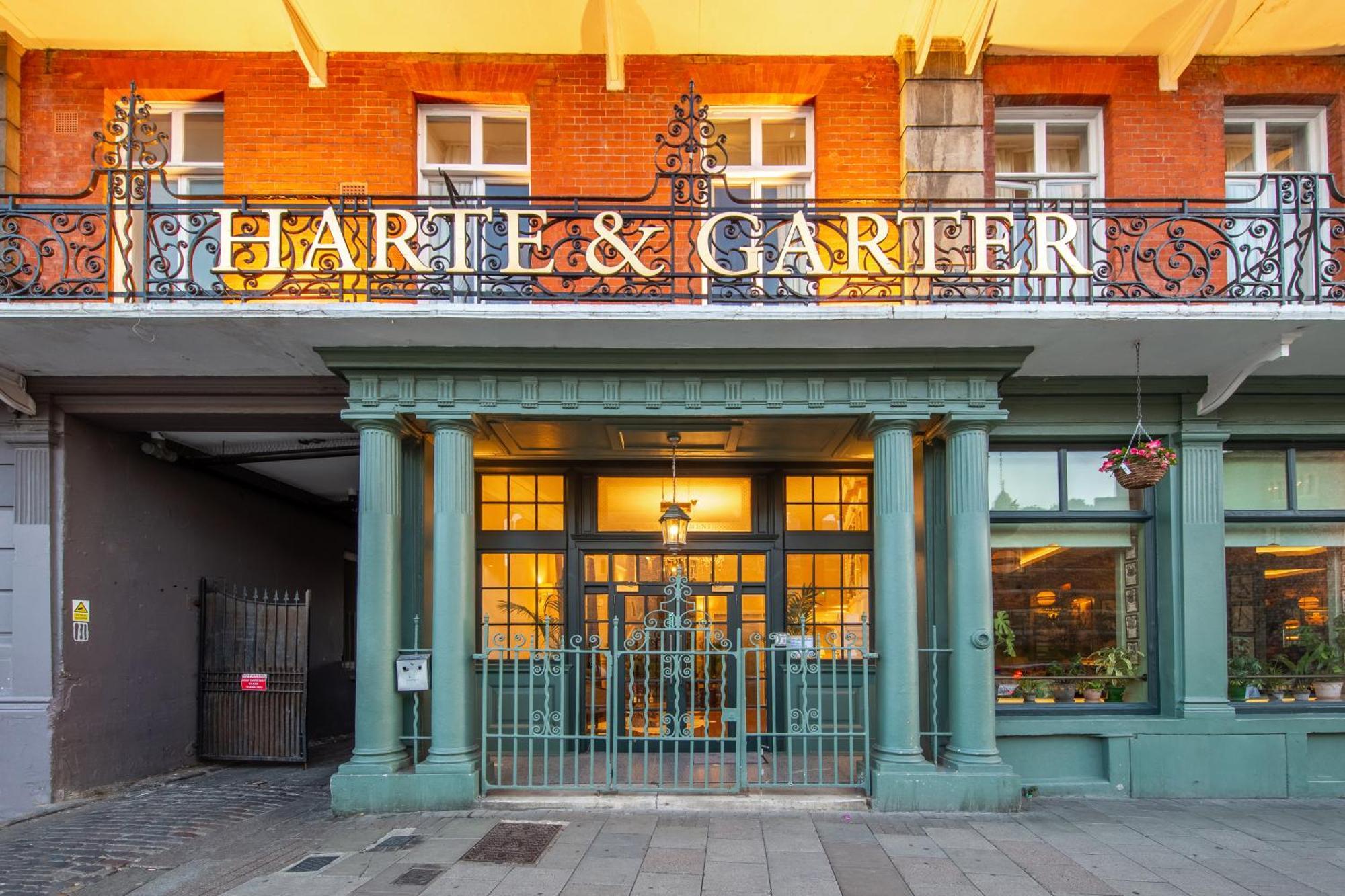 Harte & Garter Apartment วินด์เซอร์ ภายนอก รูปภาพ
